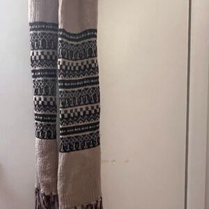 Dark Rose Patterned Scarf